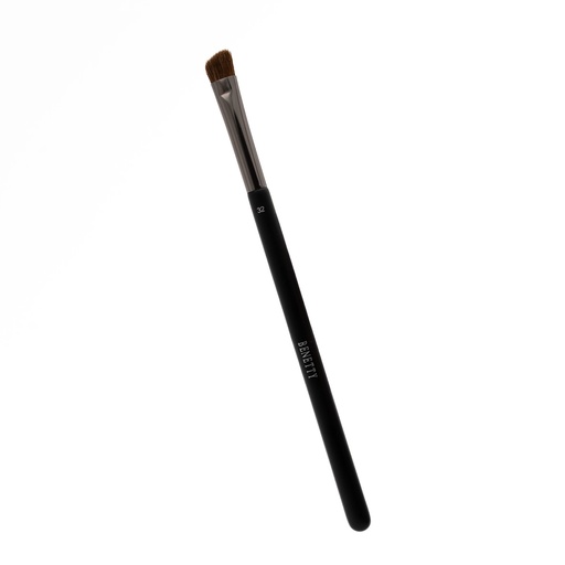 [BR-32] ANGLED EYESHADOW BRUSH